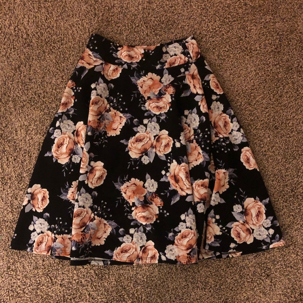 Agnes & Dora Midi Skirt